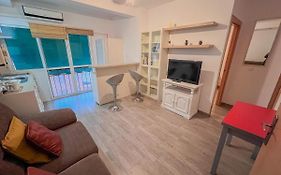 Bonito apartamento cerca del puerto